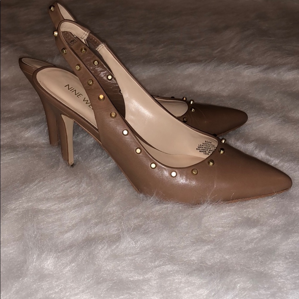 Nine West Tan Slingback Heels with Gold Studs